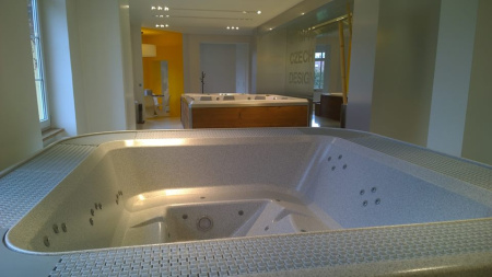 Переливной спа бассейн USSPA Divan
